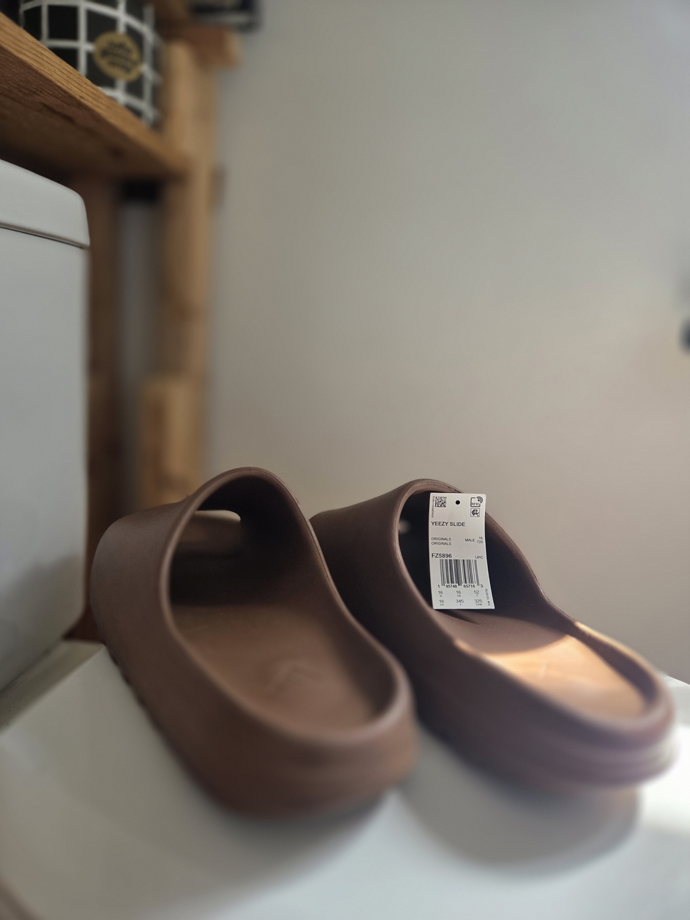 🔥 RARE Yeezy Slide "Flax" | Size 16 NWT | Earthy Grail | Adidas - Picture 3 of 7